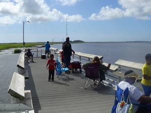 Picnic along Jekyll Creek in Georgia picnic along jekyll creek near pier